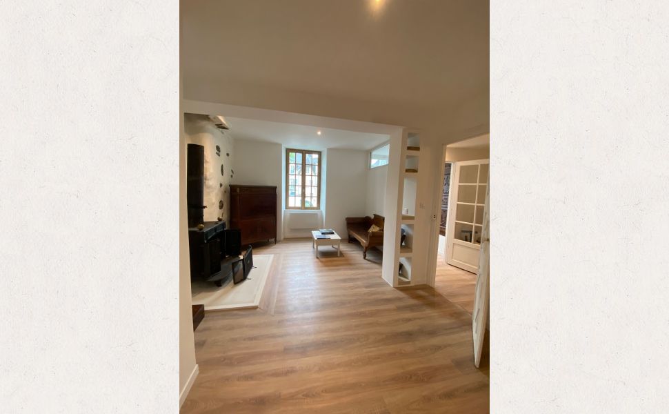 XVII Century Town House on Delightful Village Square in lively Market Town 